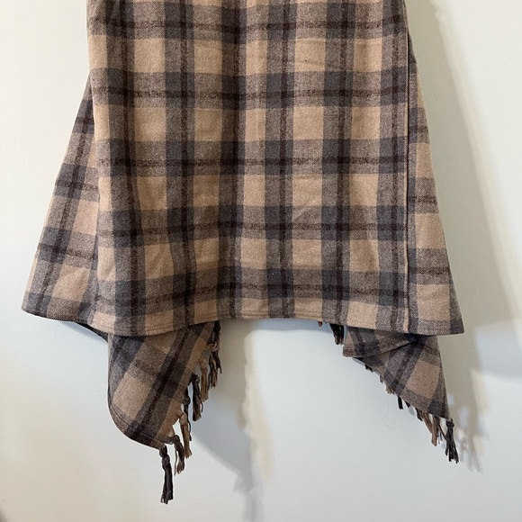 Entro Brown Plaid Fringe Sleeveless Drapey Open Front Wool Blend Vest Size M - Picture 7 of 9